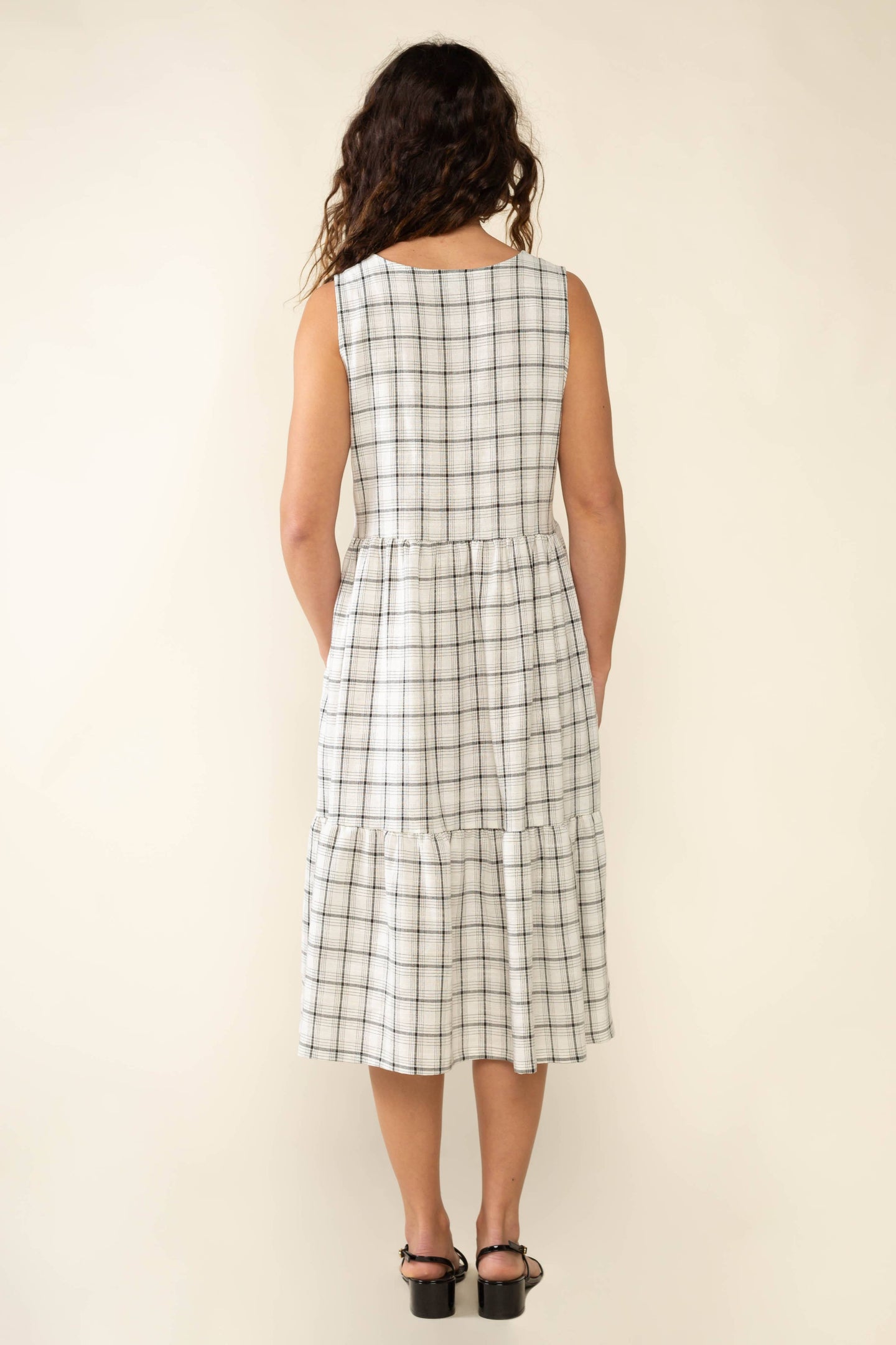 Miley Plaid Dress: Ivory & Black Plaid